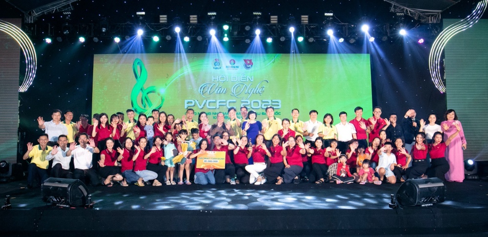 PVCFC tổ chức Hội diễn văn nghệ chào mừng Nhà máy Đạm Cà Mau đạt mốc 10 triệu tấn Urea