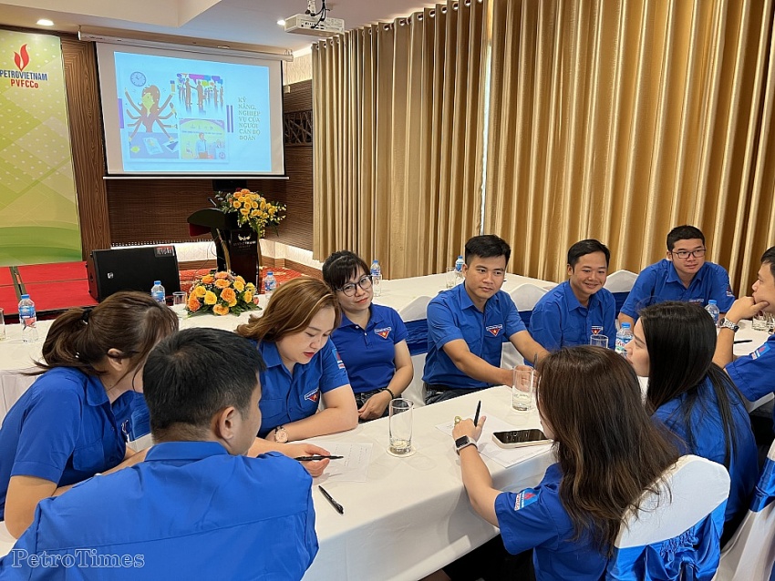 Đoàn Thanh niên PVFCCo tổ chức Hội nghị tập huấn công tác Đoàn và phong trào thanh niên Đoàn Thanh niên PVFCCo tổ chức Hội nghị tập huấn công tác Đoàn và phong trào thanh niên