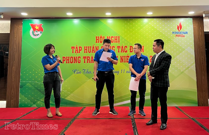 Đoàn Thanh niên PVFCCo tổ chức Hội nghị tập huấn công tác Đoàn và phong trào thanh niên Đoàn Thanh niên PVFCCo tổ chức Hội nghị tập huấn công tác Đoàn và phong trào thanh niên