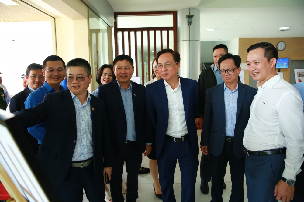 Triển lãm và trao giải cuộc thi ảnh “Petrovietnam trong tôi” khu vực miền Trung