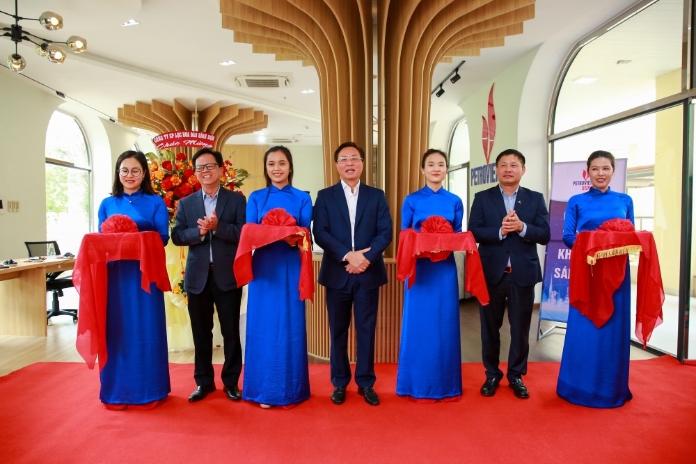 BSR khánh thành phòng Không gian sáng tạo tại NMLD Dung Quất
