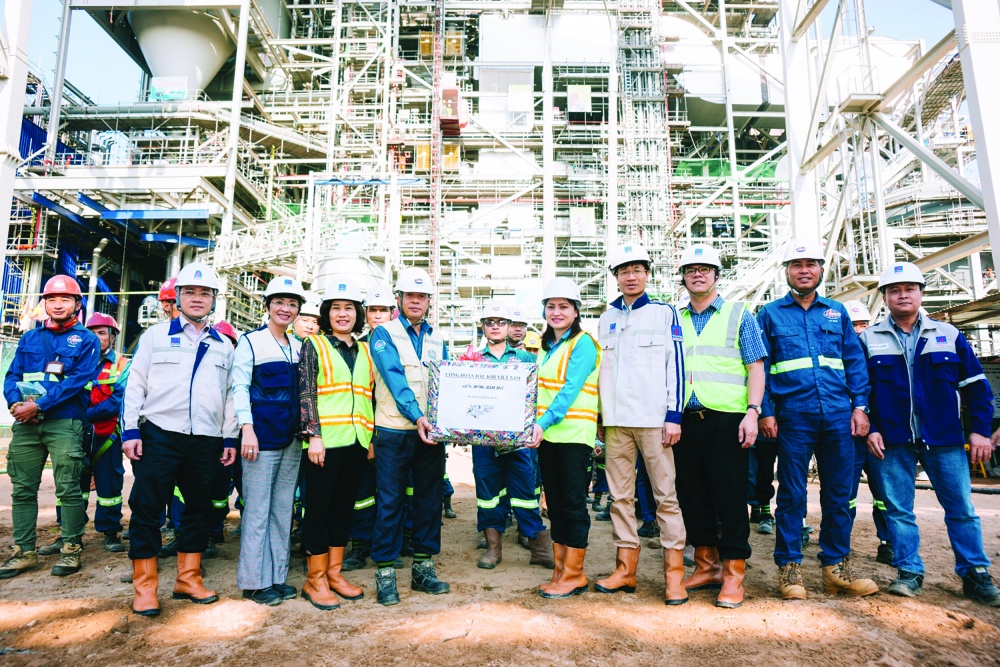 Công đoàn Dầu khí Việt Nam đồng hành cùng Petrovietnam thực hiện mong ước của Chủ tịch Hồ Chí Minh Công đoàn Dầu khí Việt Nam đồng hành cùng Petrovietnam thực hiện mong ước của Chủ tịch Hồ Chí Minh