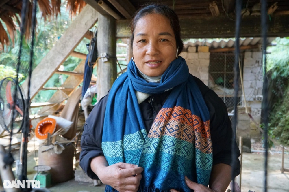 Phụ nữ Mường giữ hồn làng nghề, khát khao đưa thổ cẩm xuất ngoại Phụ nữ Mường giữ hồn làng nghề, khát khao đưa thổ cẩm xuất ngoại