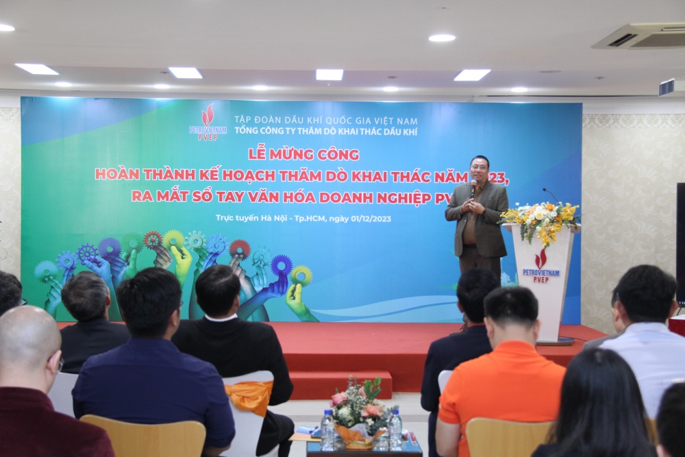 PVEP mừng công hoàn thành kế hoạch thăm dò khai thác năm 2023 và ra mắt sổ tay Văn hóa doanh nghiệp PVEP mừng công hoàn thành kế hoạch thăm dò khai thác năm 2023 và ra mắt sổ tay Văn hóa doanh nghiệp
