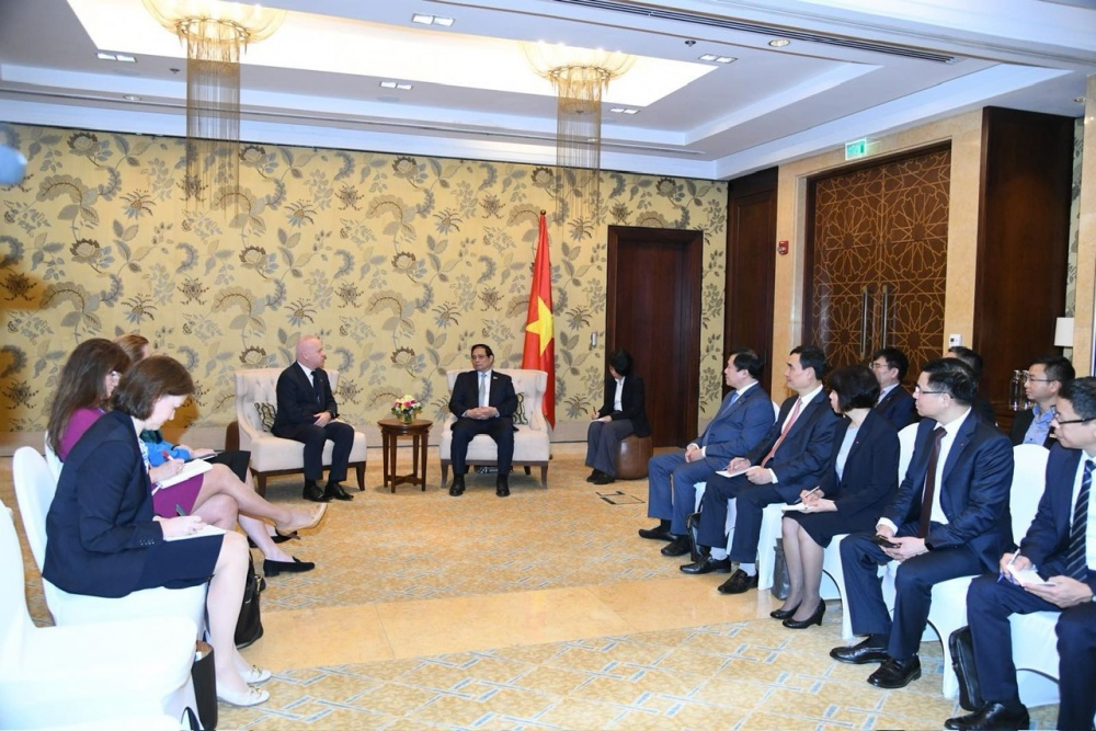 undefined Thủ tướng Phạm Minh Chính tiếp lãnh đạo các tập đoàn lớn của Na Uy và UAE