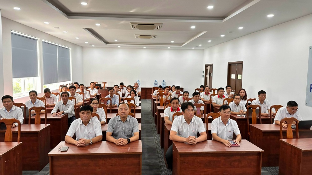 Hơn 11 nghìn Đảng viên Đảng bộ Tập đoàn Dầu khí Quốc gia Việt Nam tham gia học tập quán triệt Nghị quyết Trung ương 8 khoá XIII