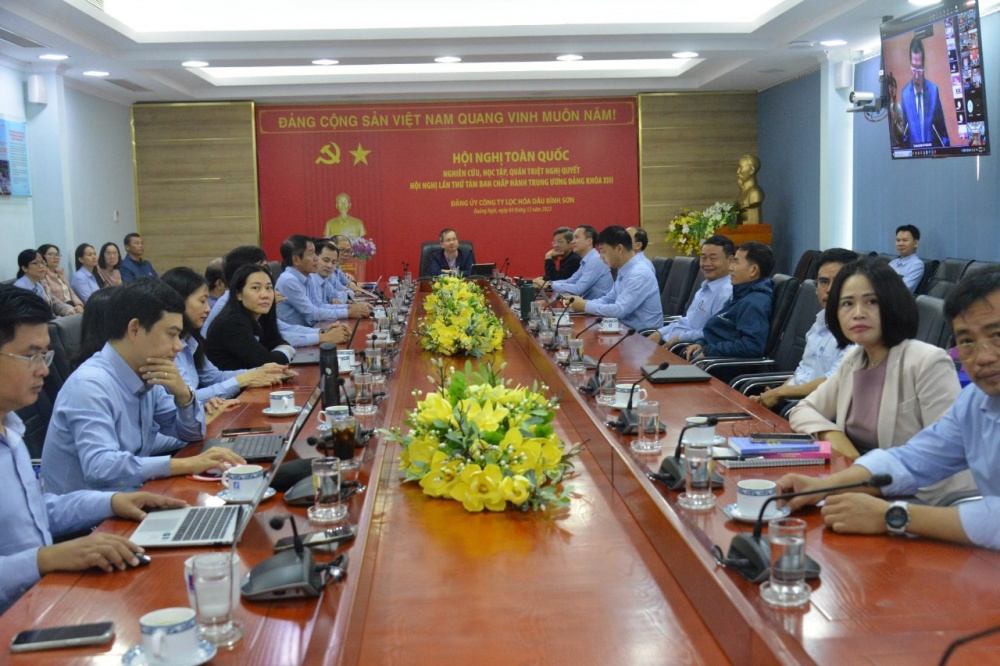 Hơn 11 nghìn Đảng viên Đảng bộ Tập đoàn Dầu khí Quốc gia Việt Nam tham gia học tập quán triệt Nghị quyết Trung ương 8 khoá XIII