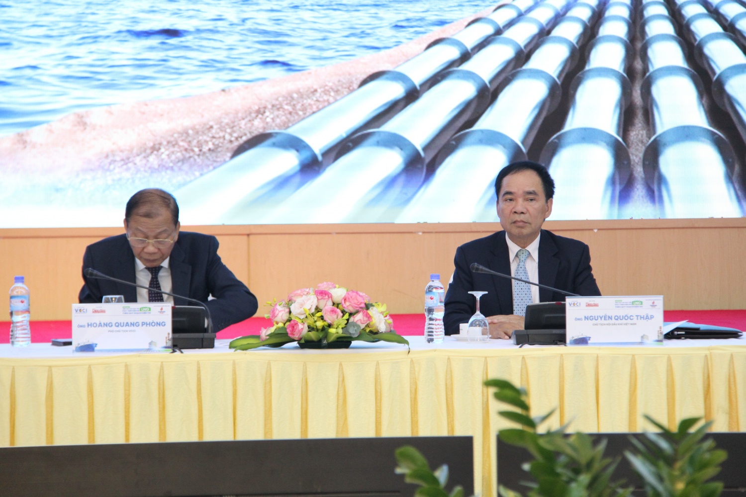 Bàn giải pháp Bàn giải pháp