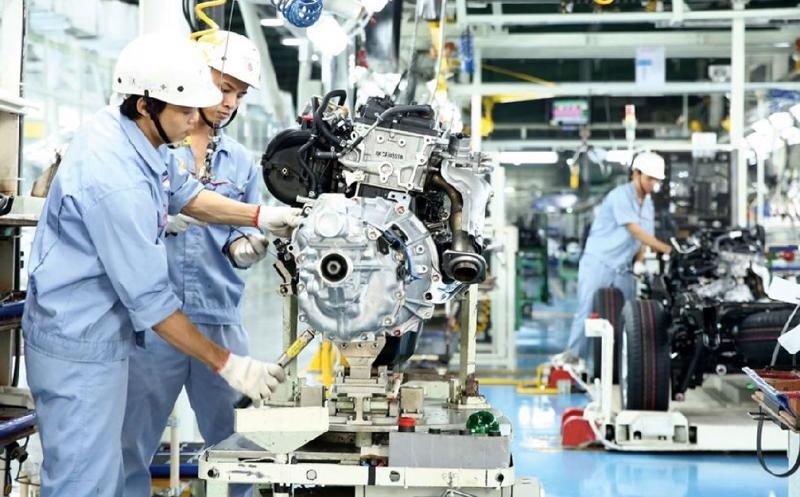 Sức sống ngoan cường của công nghiệp Việt Nam