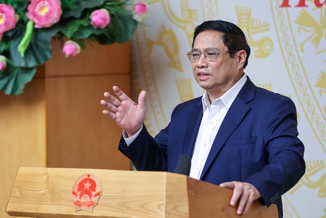Thủ tướng yêu cầu tiếp tục tiết giảm chi phí, tăng cường chuyển đổi số, giảm lãi suất Thủ tướng yêu cầu tiếp tục tiết giảm chi phí, tăng cường chuyển đổi số, giảm lãi suất