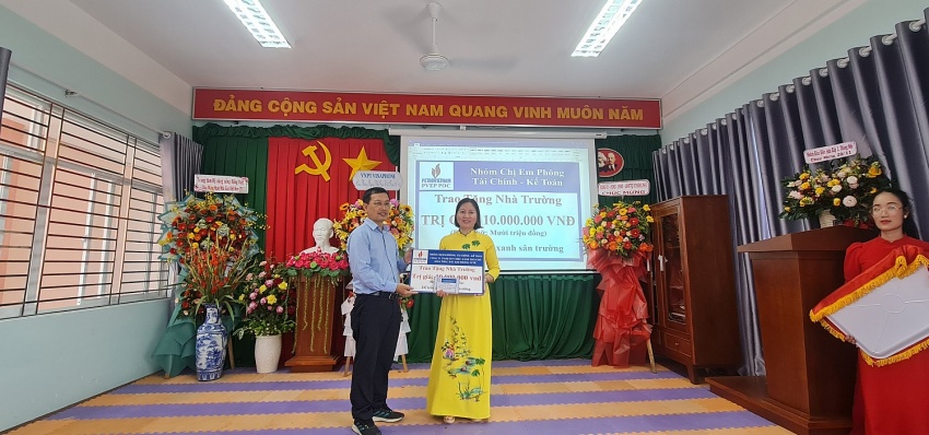 Dự án Phát triển mỏ Đại Hùng pha 3 ghi nhận 1,5 triệu giờ làm việc an toàn