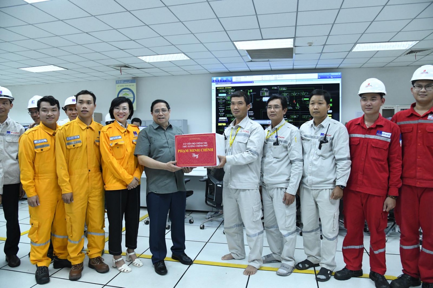 Thủ tướng: Cà Mau phải tạo điều kiện cho chủ đầu tư mở rộng quy mô Cụm Khí – Điện – Đạm Cà Mau