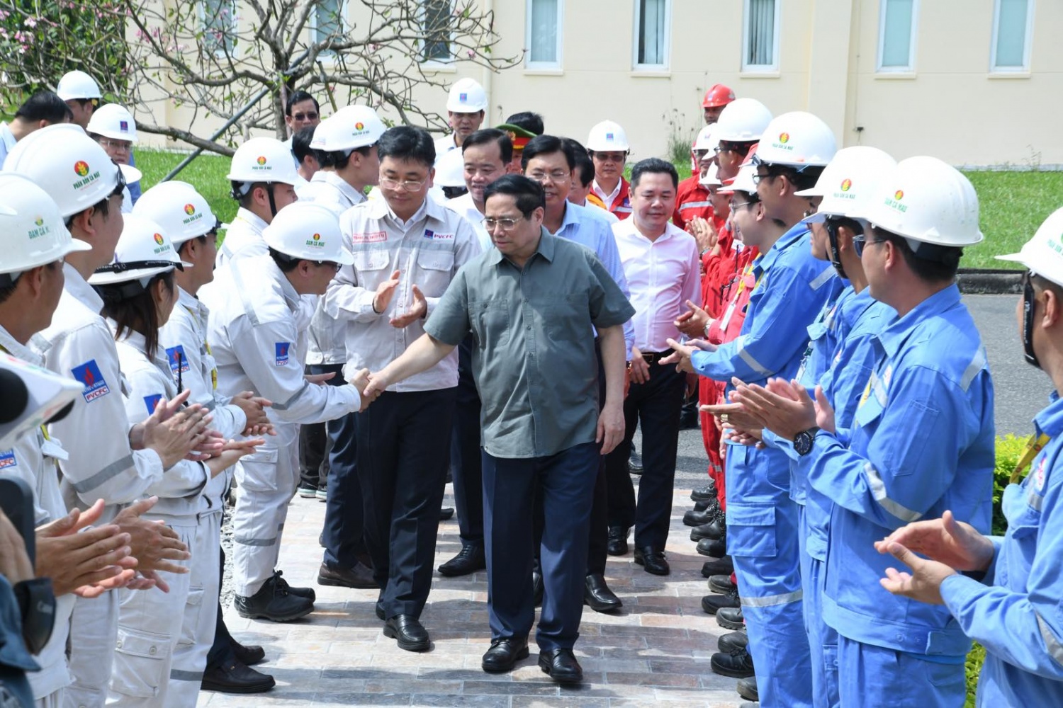 Thủ tướng: Cà Mau phải tạo điều kiện cho chủ đầu tư mở rộng quy mô Cụm Khí – Điện – Đạm Cà Mau