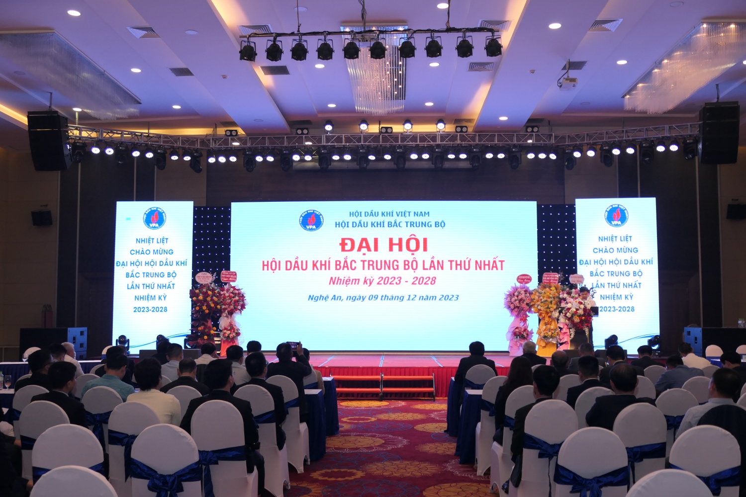 Toàn cảnh Đại hội