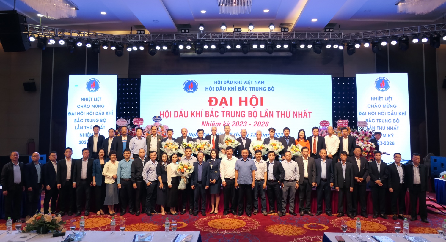 Các đại biểu tham dự Đại hội