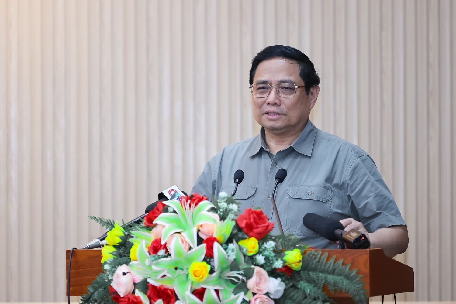 Khẩn trương triển khai các công việc cần thiết để mở rộng cụm dự án khí, điện, đạm Cà Mau Khẩn trương triển khai các công việc cần thiết để mở rộng cụm dự án khí, điện, đạm Cà Mau