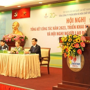 PVFCCo đoàn kết, nỗ lực để vượt qua khó khăn, bước vào giai đoạn phát triển mới