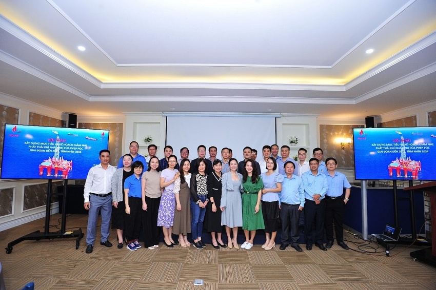 Hội thảo “Xây dựng mục tiêu và kế hoạch giảm nhẹ phát thải khí nhà kính của PVEP POC giai đoạn đến 2025, tầm nhìn 2034” Hội thảo “Xây dựng mục tiêu và kế hoạch giảm nhẹ phát thải khí nhà kính của PVEP POC giai đoạn đến 2025, tầm nhìn 2034”