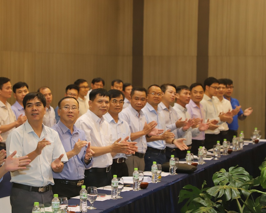 Giá trị cốt lõi của Xí nghiệp Khai thác Dầu khí và con người Xí nghiệp Khai thác Dầu khí trong hệ giá trị cốt lõi của Vietsovpetro và con người Vietsovpetro Giá trị cốt lõi của Xí nghiệp Khai thác Dầu khí và con người Xí nghiệp Khai thác Dầu khí trong hệ giá trị cốt lõi của Vietsovpetro và con người Vietsovpetro