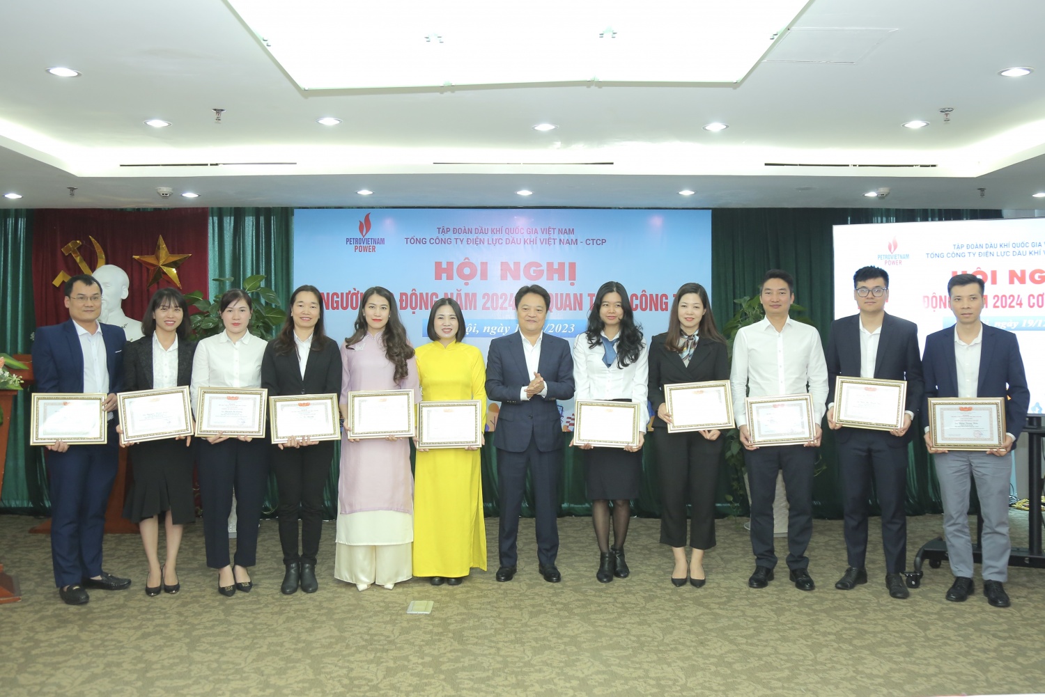 Nâng cao ý thức trách nhiệm, năng suất lao động của cán bộ nhân viên Cơ quan Tổng Công ty PV Power Nâng cao ý thức trách nhiệm, năng suất lao động của cán bộ nhân viên Cơ quan Tổng Công ty PV Power