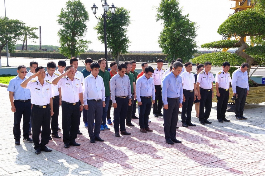BIENDONG POC gặp mặt, giao lưu với cán bộ, chiến sĩ Bộ Tư lệnh Vùng 2 Hải quân BIENDONG POC gặp mặt, giao lưu với cán bộ, chiến sĩ Bộ Tư lệnh Vùng 2 Hải quân
