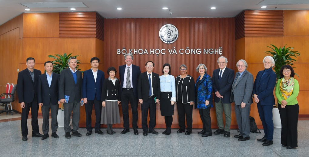 Giới khoa học quốc tế quy tụ ở Việt Nam, sẵn sàng hợp tác thúc đẩy KHCN - 1 Giới khoa học quốc tế quy tụ ở Việt Nam, sẵn sàng hợp tác thúc đẩy KHCN - 1