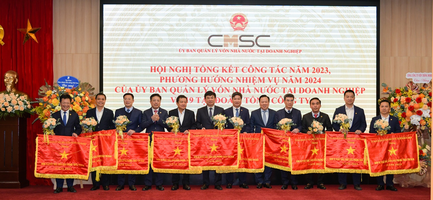 Hoàn thành vượt mức các chỉ tiêu, Petrovietnam đóng góp tích cực vào thành công chung của UBQLVNN năm 2023