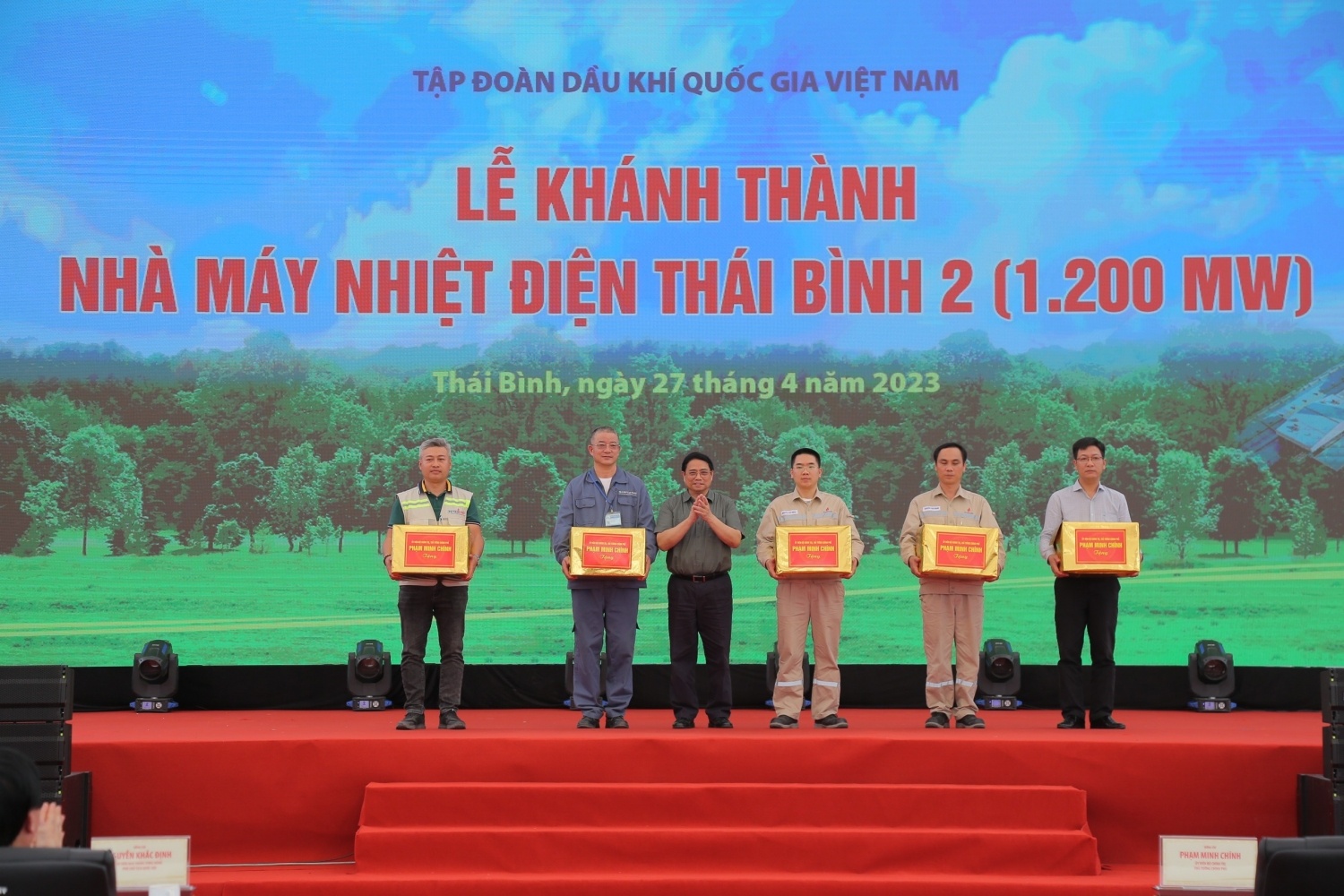 Khánh thành NMNĐ Thái Bình 2 và Kho chứa LNG Thị Vải vào top 10 sự kiện nổi bật ngành Công Thương năm 2023 Khánh thành NMNĐ Thái Bình 2 và Kho chứa LNG Thị Vải vào top 10 sự kiện nổi bật ngành Công Thương năm 2023