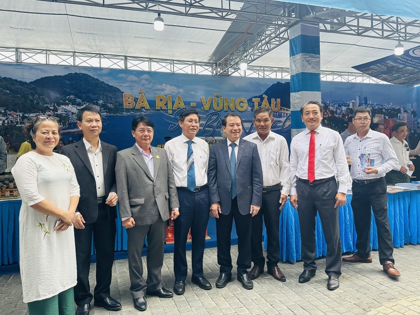 Đẩy mạnh công tác xúc tiến quảng bá sản phẩm và hình ảnh du lịch vùng Đông Nam Bộ