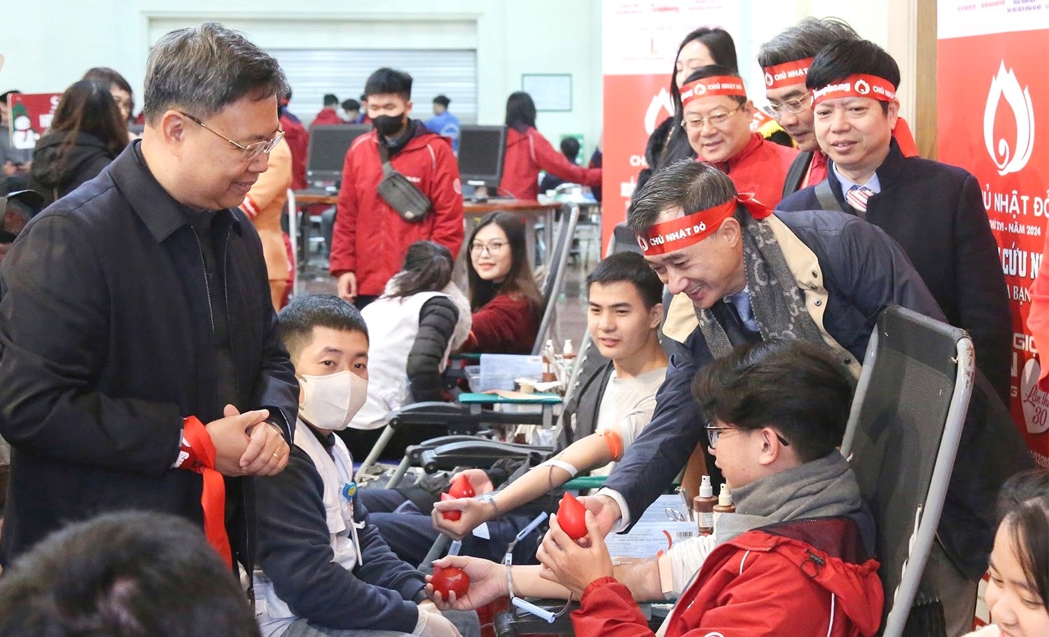 Chủ nhật Đỏ 2024: “Hiến máu cứu người - Sinh mệnh của bạn và tôi”