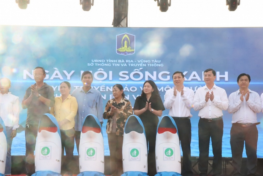 Hoa hậu H'Hen Niê và Nhạc sĩ Giáng Son tham gia” Ngày hội sống xanh năm 2023 “ tỉnh Bà Rịa – Vũng Tàu