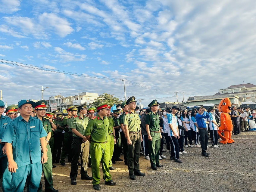 Hoa hậu H'Hen Niê và Nhạc sĩ Giáng Son tham gia” Ngày hội sống xanh năm 2023 “ tỉnh Bà Rịa – Vũng Tàu