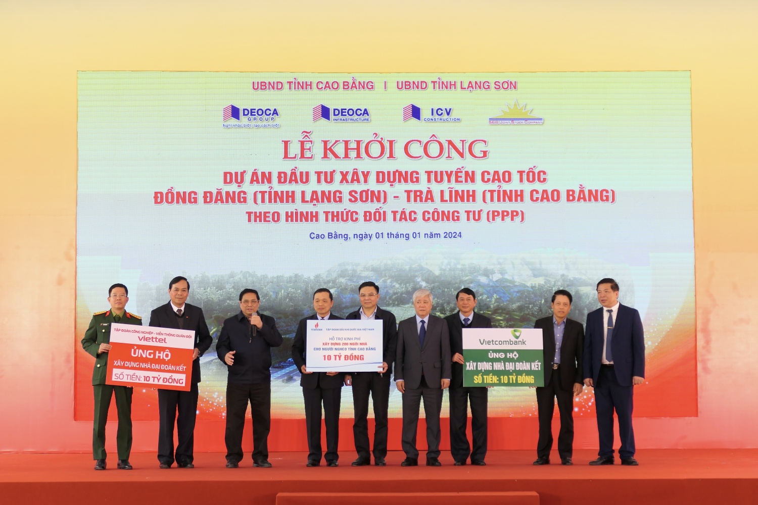 Bí thư Đảng ủy, Chủ tịch HĐTV Lê Mạnh Hùng và đoàn công tác Petrovietnam thực hiện an sinh xã hội tại tỉnh Cao Bằng