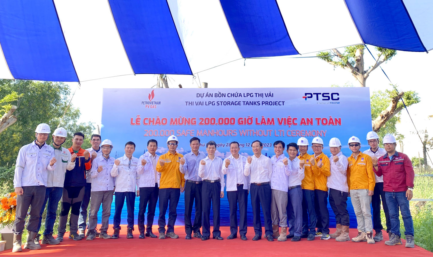 Dự án Bồn chứa LPG Thị Vải đạt mốc 200.000 giờ làm việc an toàn