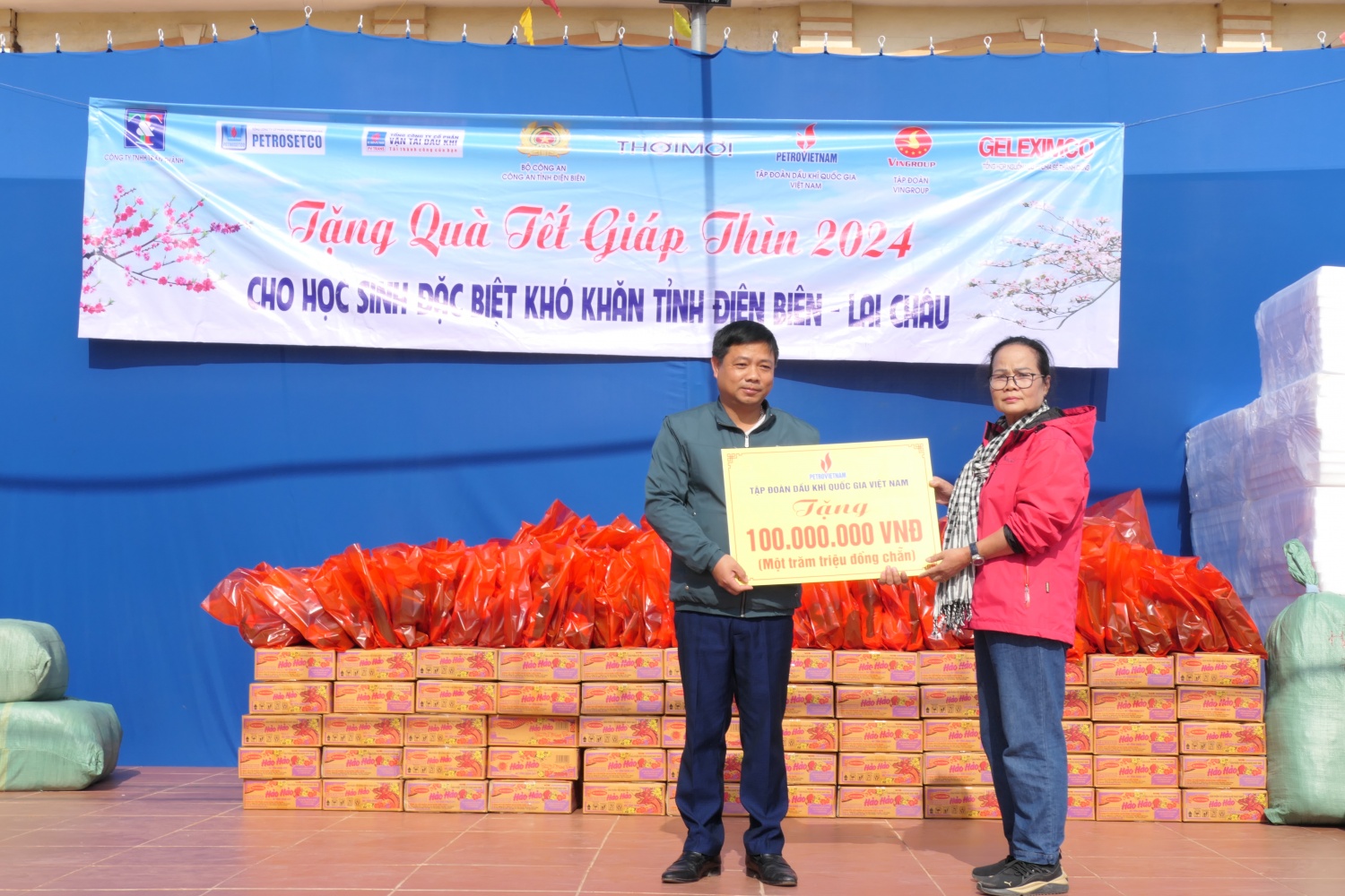 Lan toả yêu thương tới vùng cao biên giới
