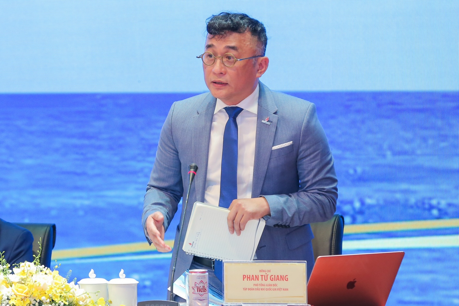 “Ngược dòng” thách thức, Petrovietnam tăng trưởng mạnh mẽ, lập kỷ lục doanh thu trong năm 2023 “Ngược dòng” thách thức, Petrovietnam tăng trưởng mạnh mẽ, lập kỷ lục doanh thu trong năm 2023