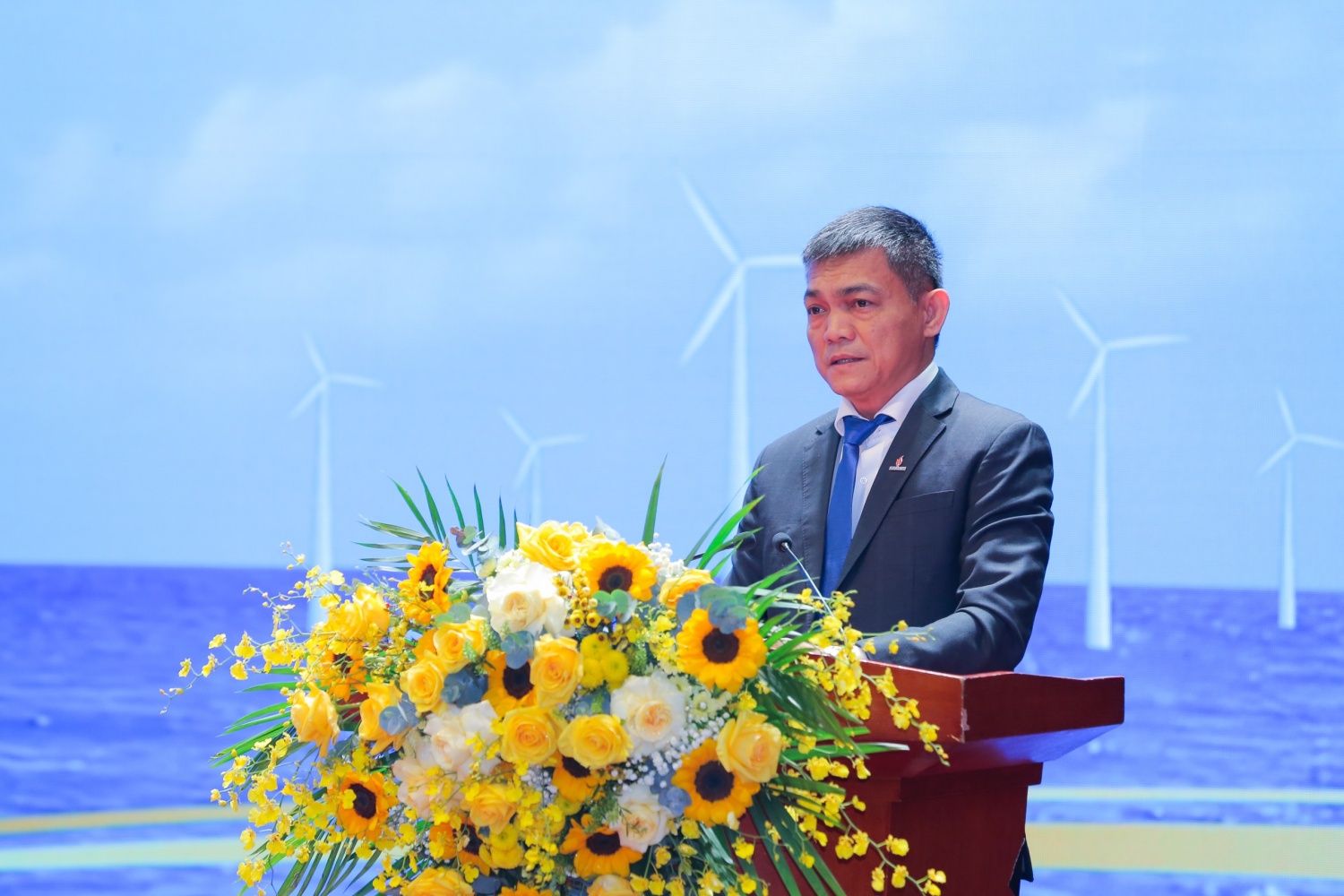 “Ngược dòng” thách thức, Petrovietnam tăng trưởng mạnh mẽ, lập kỷ lục doanh thu trong năm 2023 “Ngược dòng” thách thức, Petrovietnam tăng trưởng mạnh mẽ, lập kỷ lục doanh thu trong năm 2023