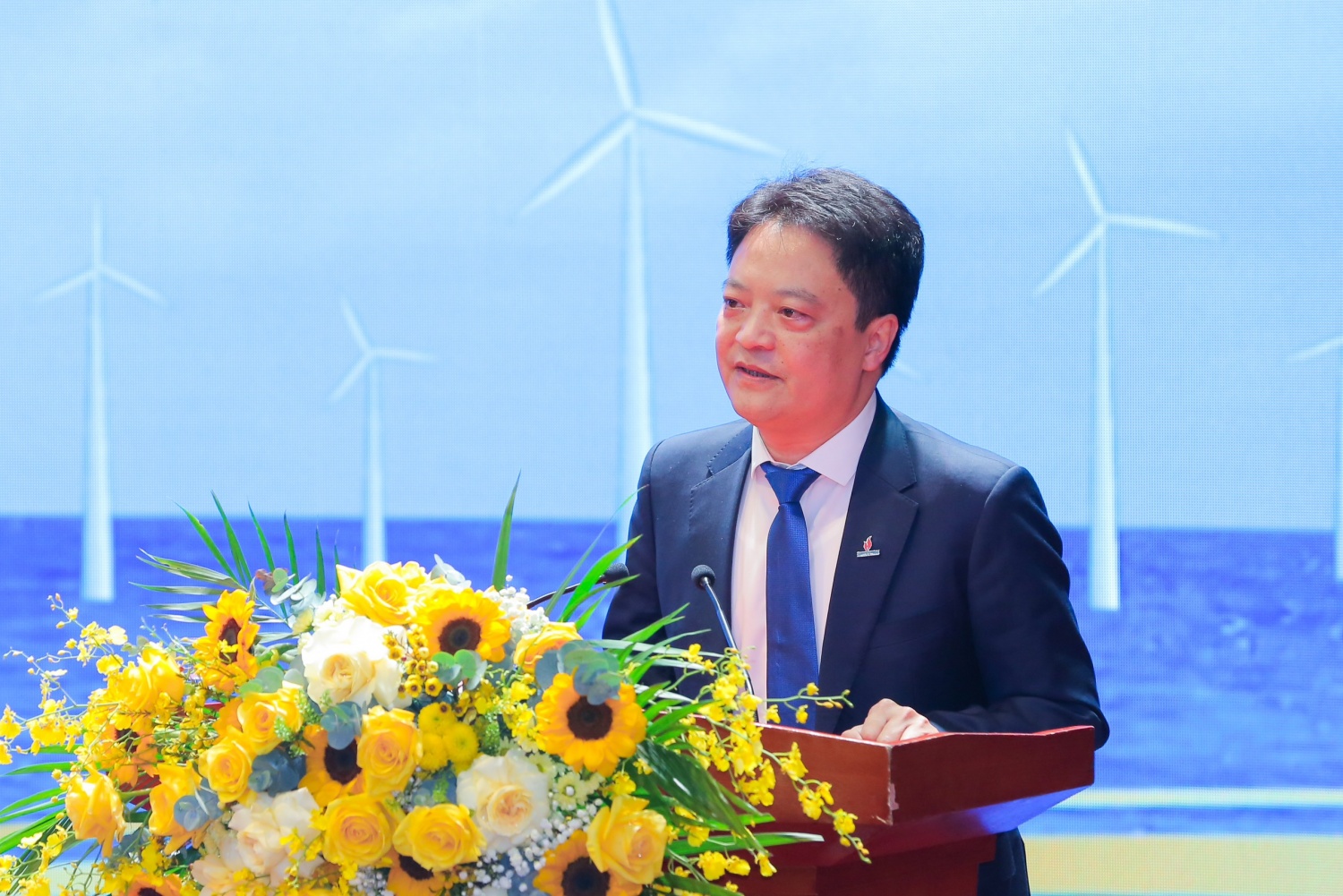 “Ngược dòng” thách thức, Petrovietnam tăng trưởng mạnh mẽ, lập kỷ lục doanh thu trong năm 2023 “Ngược dòng” thách thức, Petrovietnam tăng trưởng mạnh mẽ, lập kỷ lục doanh thu trong năm 2023