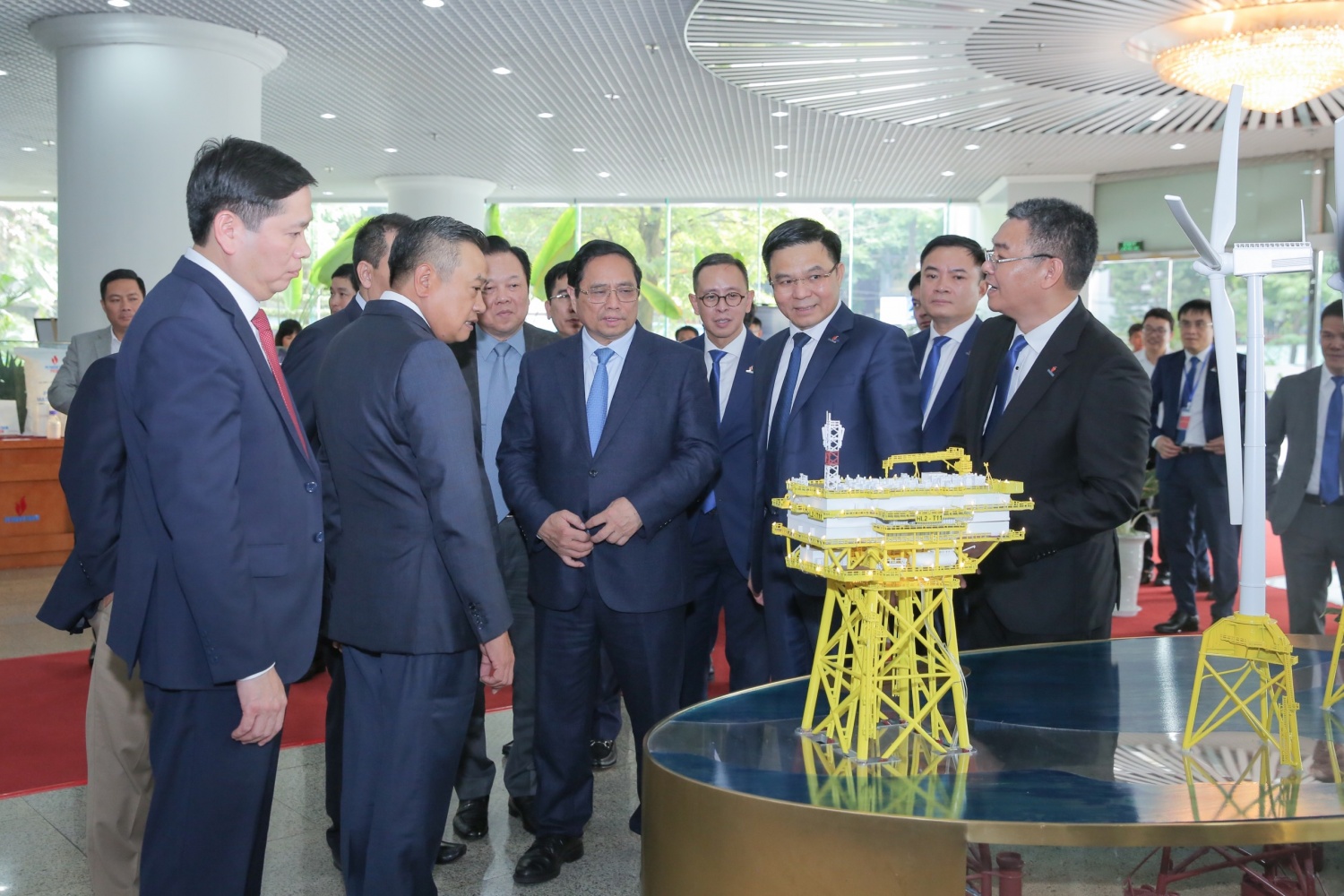 Thủ tướng Phạm Minh Chính dự Hội nghị tổng kết và trao quyết định bổ nhiệm Chủ tịch HĐTV Petrovietnam