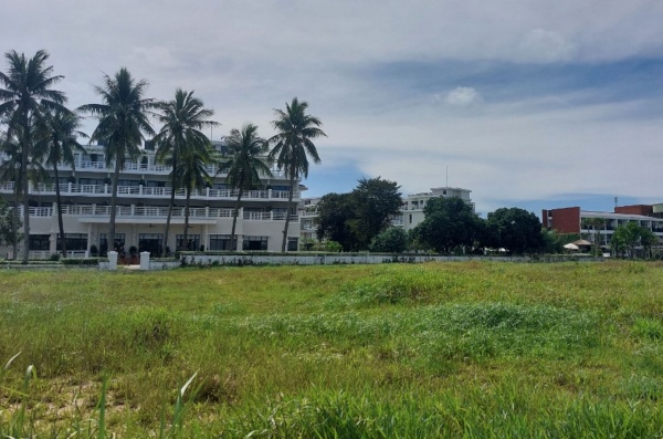 Tin bất động sản ngày 11/1: Nhiều sai phạm tại Dự án Tòa nhà CLB Golf ở Đồi Cù Tin bất động sản ngày 11/1: Nhiều sai phạm tại Dự án Tòa nhà CLB Golf ở Đồi Cù