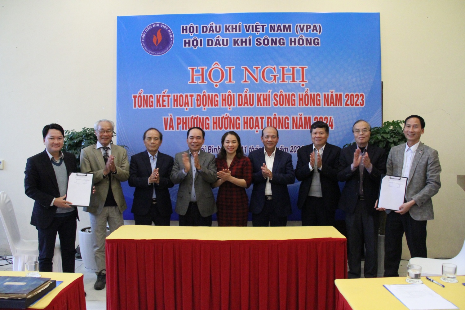 Hội Dầu khí Sông Hồng tổng kết hoạt động năm 2023 Hội Dầu khí Sông Hồng tổng kết hoạt động năm 2023