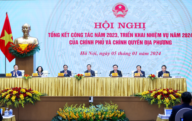 Nghị quyết Hội nghị Chính phủ với địa phương và Phiên họp Chính phủ thường kỳ tháng 12/2023 Nghị quyết Hội nghị Chính phủ với địa phương và Phiên họp Chính phủ thường kỳ tháng 12/2023
