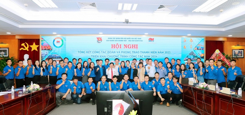 Tuổi trẻ Vietsovpetro: Xung kích, sáng tạo, hoàn thành xuất sắc nhiệm vụ năm 2023 Tuổi trẻ Vietsovpetro: Xung kích, sáng tạo, hoàn thành xuất sắc nhiệm vụ năm 2023