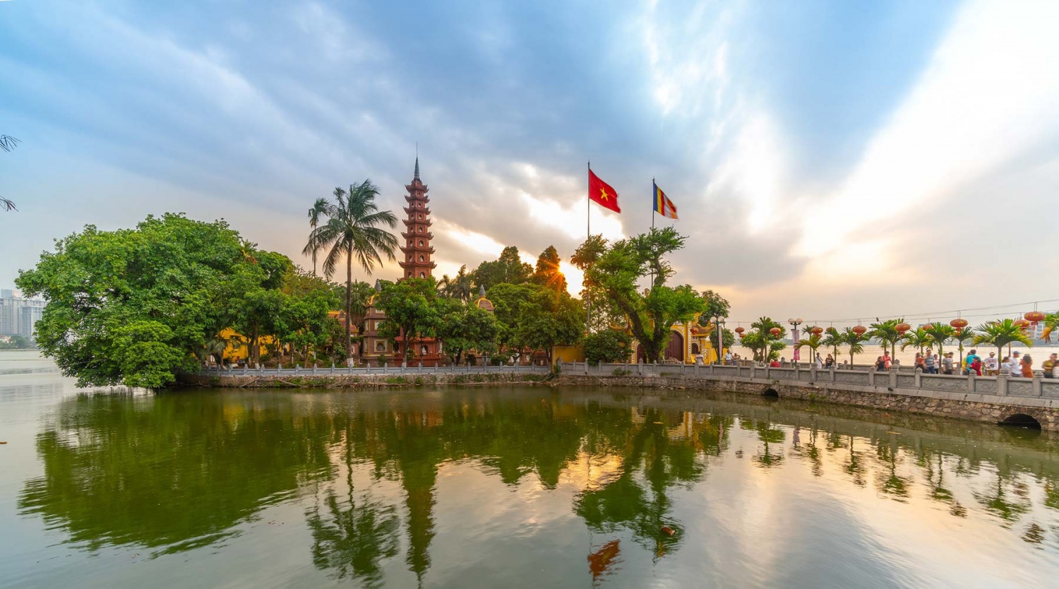 Trấn Quốc - Cổ tự linh thiêng bên Hồ Tây thơ mộng Trấn Quốc - Cổ tự linh thiêng bên Hồ Tây thơ mộng