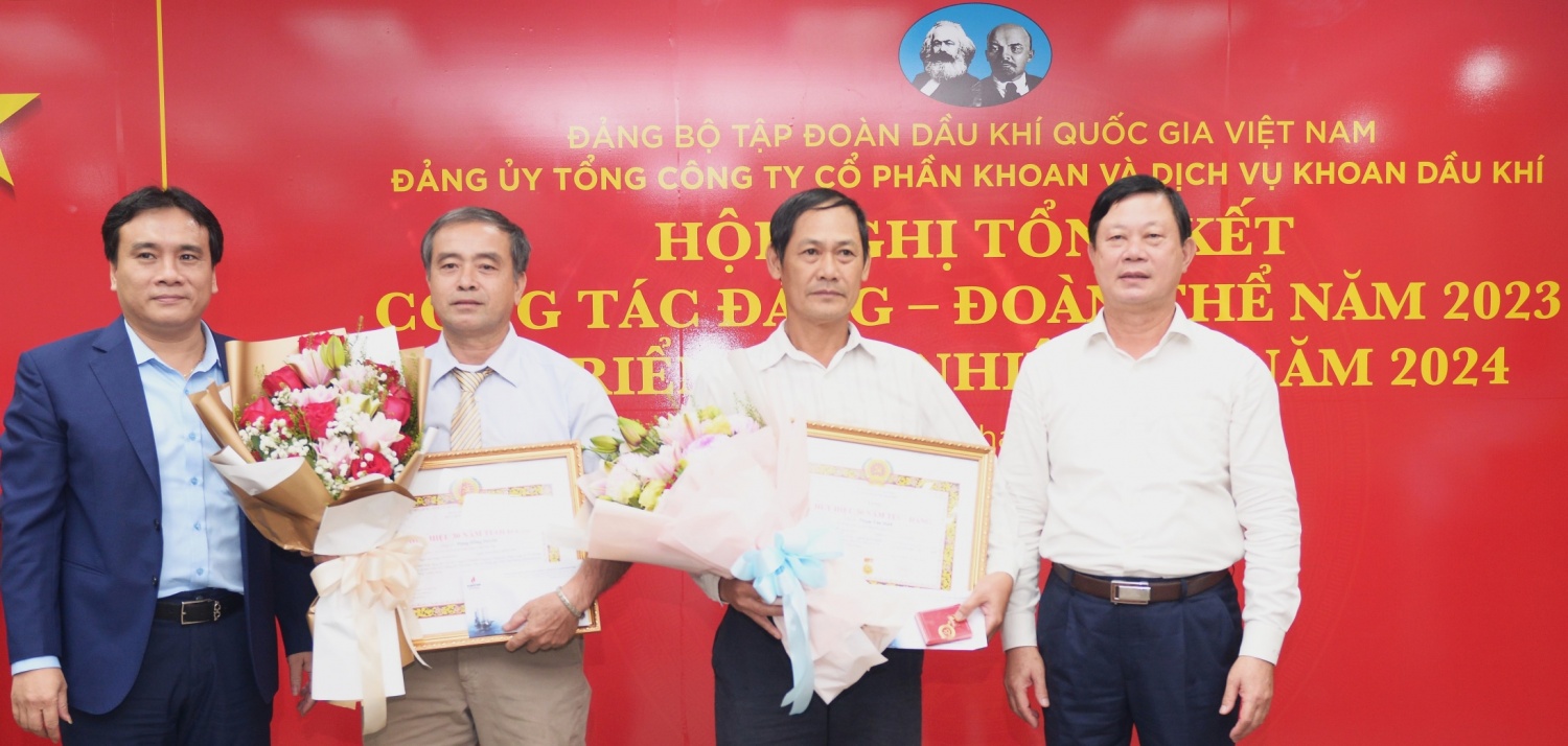Đảng bộ PV Drilling đoàn kết, nhất trí, nỗ lực thực hiện thắng lợi nhiệm vụ chính trị trong năm 2024 Đảng bộ PV Drilling đoàn kết, nhất trí, nỗ lực thực hiện thắng lợi nhiệm vụ chính trị trong năm 2024