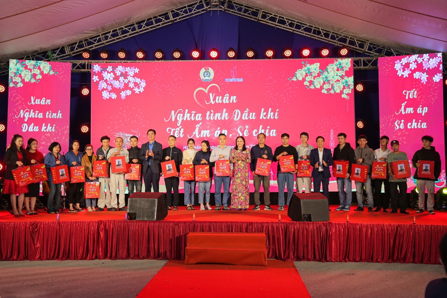 Lan tỏa nét đẹp Văn hóa Petrovietnam, tạo khí thế mới cho năm mới Giáp Thìn 2024