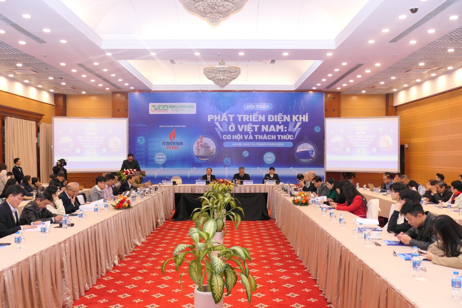 Tìm giải pháp tháo gỡ vướng mắc phát triển điện khí LNG ở Việt Nam
