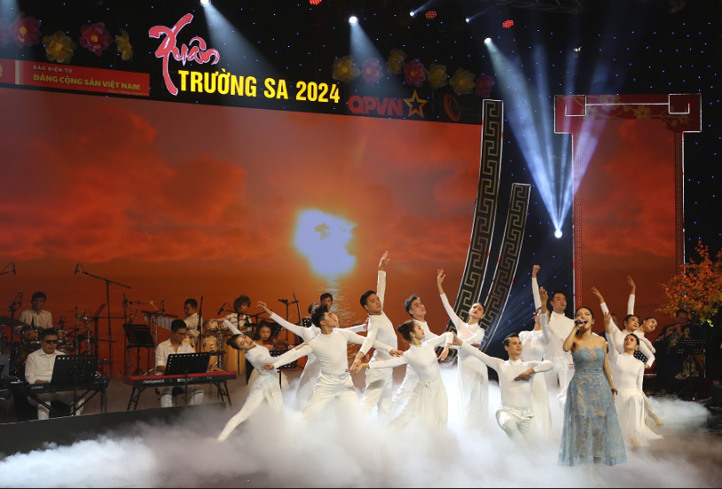 “Xuân Trường Sa 2024” - Cầu nối yêu thương giữa đất liền với biển, đảo quê hương