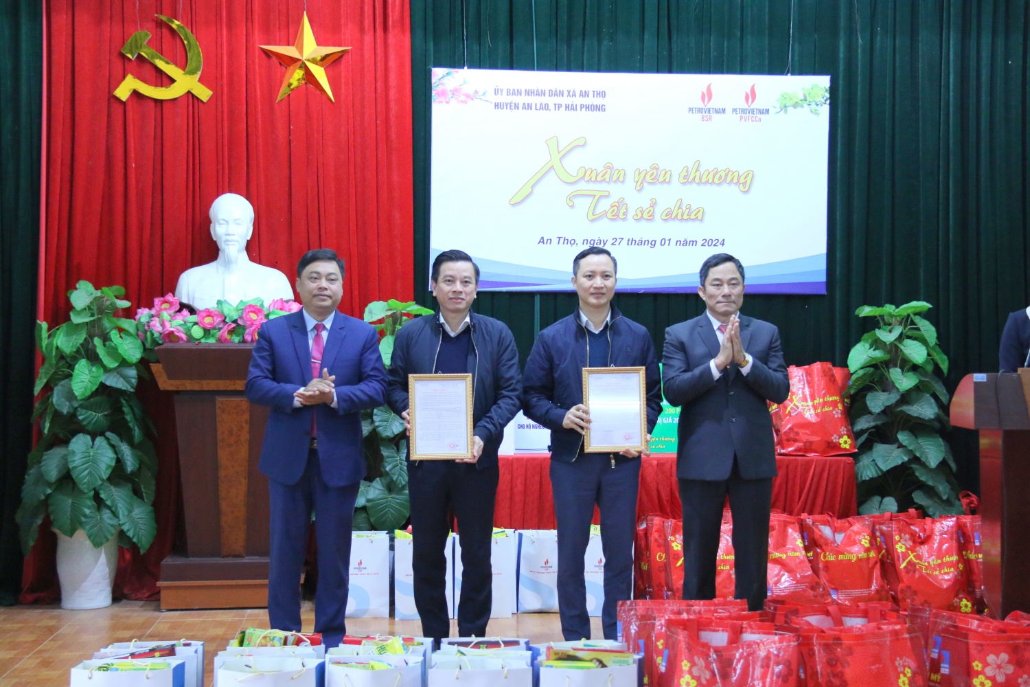 Petrovietnam và các đơn vị thành viên mang Petrovietnam và các đơn vị thành viên mang
