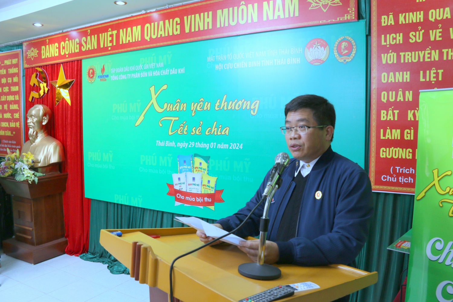 Petrovietnam, Hội Cựu chiến binh Tập đoàn và PVFCCo trao 650 phần quà Tết tại tỉnh Thái Bình